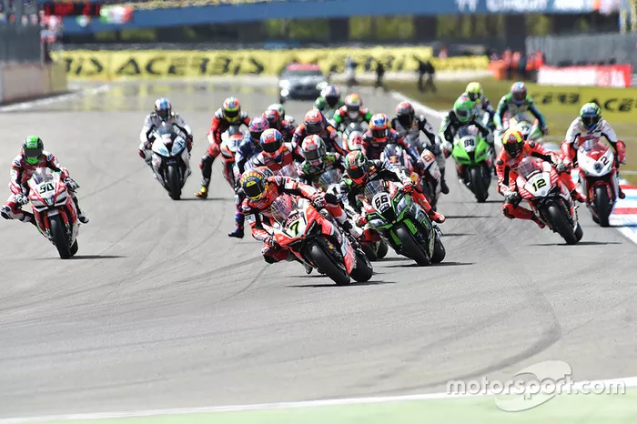 Arrancada: Chaz Davies, Ducati Team líder
