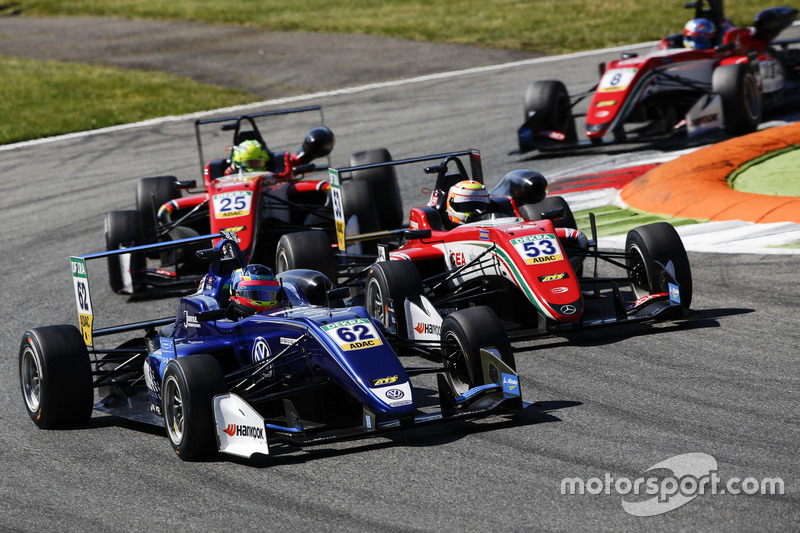 Ferdinand Habsburg, Carlin, Dallara F317 - Volkswagen, Callum Ilott, Prema Powerteam, Dallara F317 - Mercedes-Benz