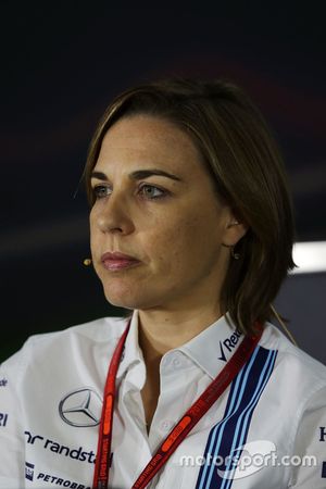 Claire Williams, Williams waarnemend teambaas, tijdens de FIA persconferentie