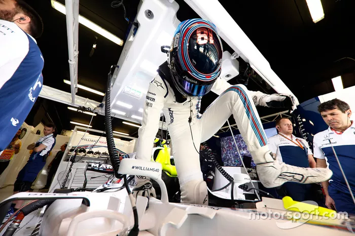 Lance Stroll, Williams, si cala nella sua monoposto