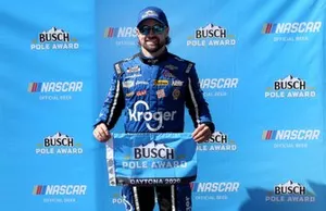 Pole sitter: Ricky Stenhouse Jr., JTG Daugherty Racing, Chevrolet Camaro Kroger