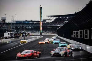 #62 Risi Competizione Ferrari 296 GT3: Daniel Serra, Davide Rigon, #1 Paul Miller Racing BMW M4 GT3: Bryan Sellers, Madison Snow, Neil Verhagen