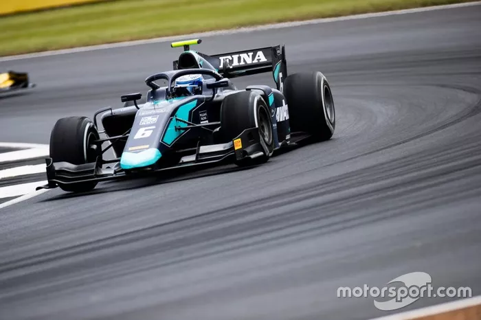 Nicholas Latifi, Dams 