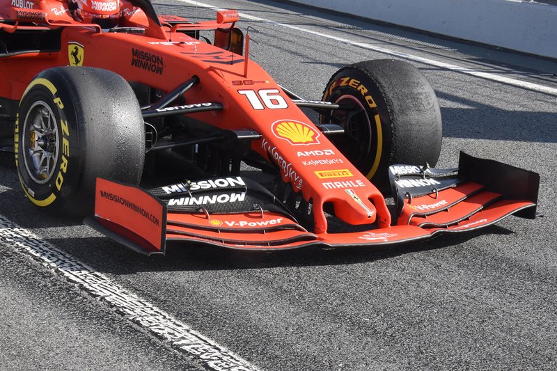 Ferrari SF90 front wing detail