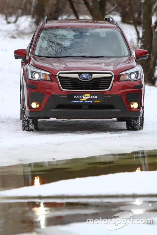 Subaru Forester 2018 року