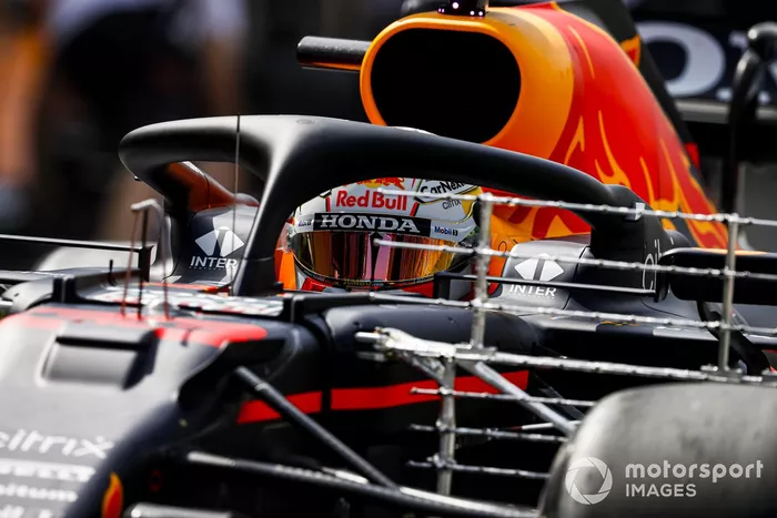 Max Verstappen, Red Bull Racing RB16B 