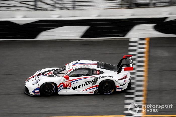 #79 WeatherTech Racing Porsche 911 RSR - 19, GTLM: Cooper MacNeil, Gianmaria Bruni, Richard Lietz, Kevin Estre