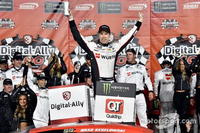 Brad Keselowski (aktiv): 30 Siege