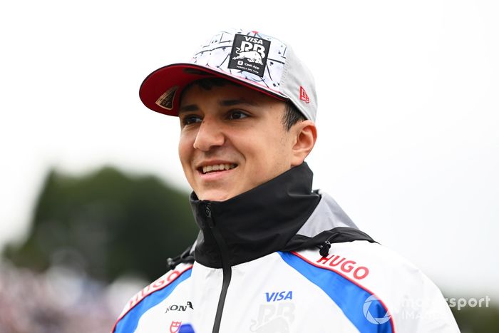 Isack Hadjar, Equipo Racing Bulls