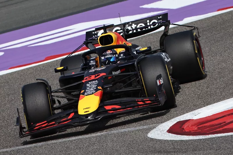 Ayumu Iwasa, Red Bull Racing