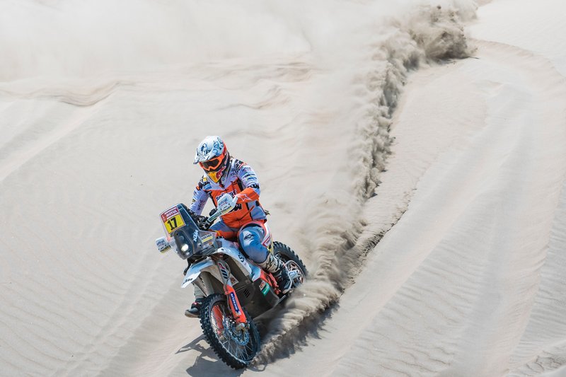 #17 Red Bull KTM Factory Racing KTM: Laia Sanz