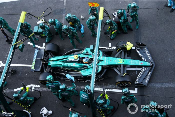 Fernando Alonso, Aston Martin Racing