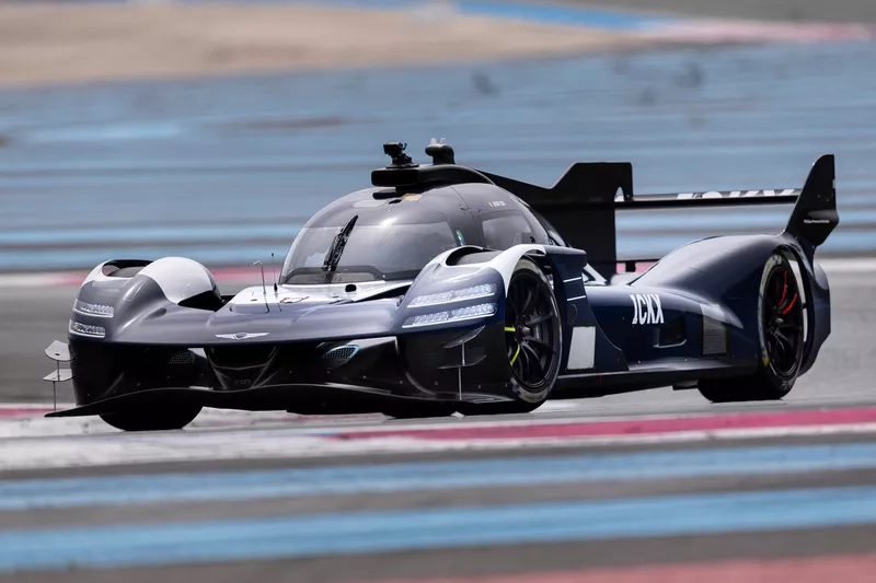 Jacky Ickx, Genesis Magma Racing