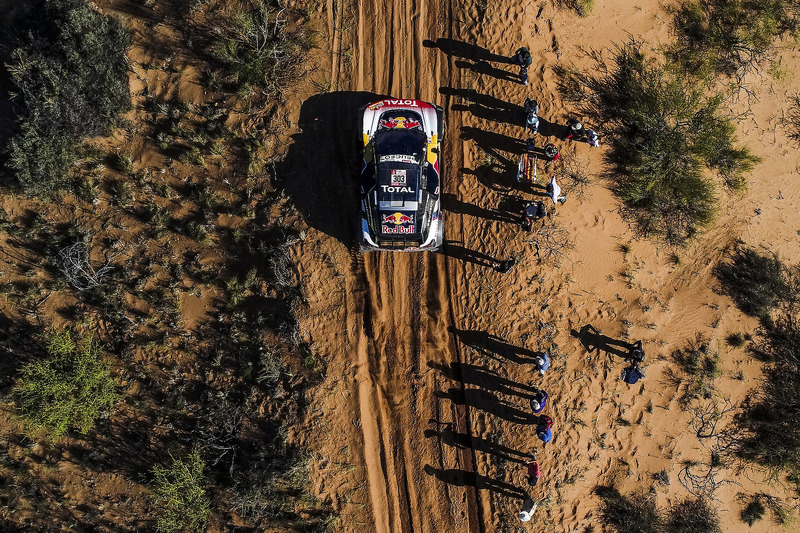 #303 Peugeot Sport Peugeot 3008 DKR: Карлос Сайнс, Лукас Крус