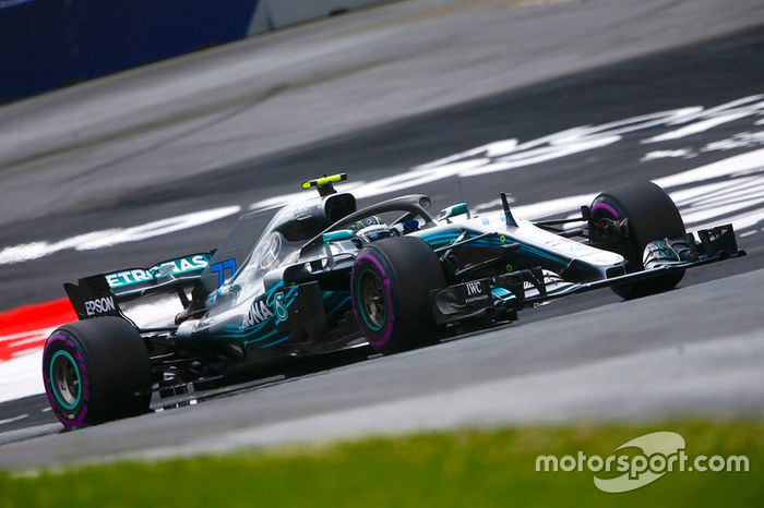 1: Valtteri Bottas, Mercedes AMG F1 W09, 1'03.130