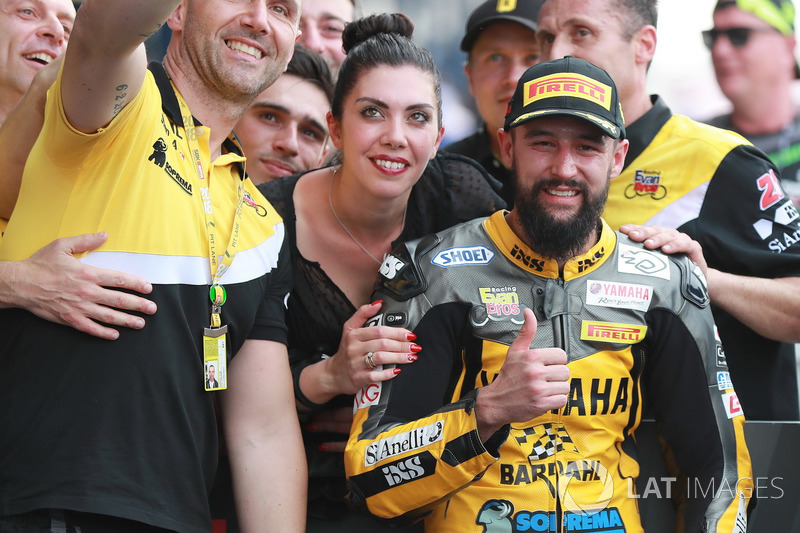 Il vincitore della gara Randy Krummenacher, BARDAHL Evan Bros. WorldSSP Team
