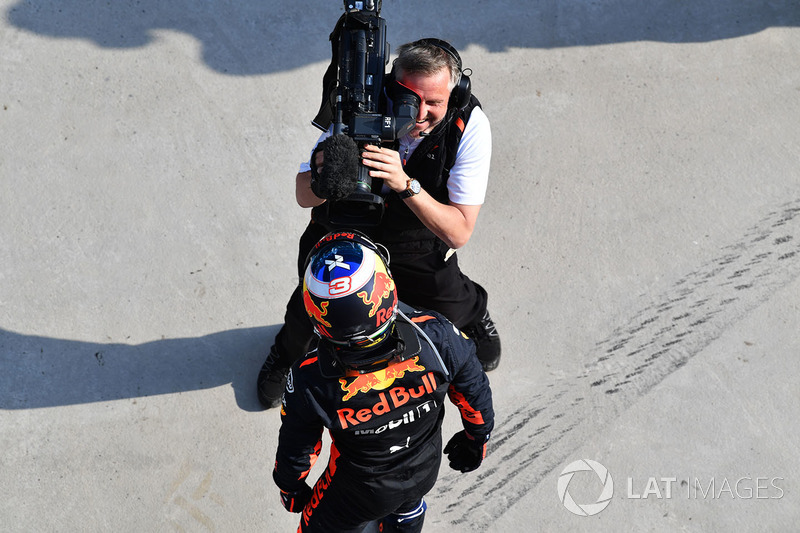 Race winner Daniel Ricciardo, Red Bull Racing celebrates in parc ferme