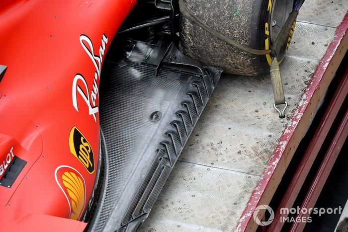 Avería en el coche de Sebastian Vettel, Ferrari SF1000, en los libres