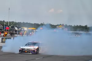 Race Winner Denny Hamlin, Joe Gibbs Racing