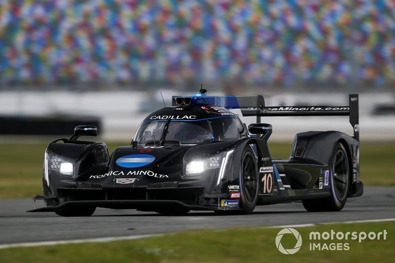 #10 Konica Minolta Cadillac DPi-V.R. Cadillac DPi, DPi: Renger Van Der Zande, Jordan Taylor, Fernando Alonso Diaz, Kamui Kobayashi