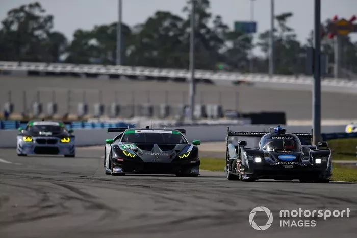 #10 Konica Minolta Cadillac DPi-V.R. Cadillac DPi, DPi: Renger Van Der Zande, Jordan Taylor, Fernando Alonso Diaz, Kamui Kobayashi