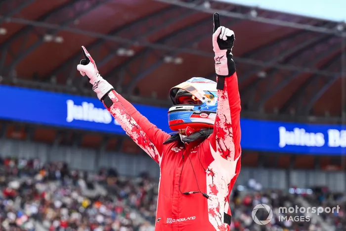 Race winner Oliver Rowland , Nissan Formula E Team celebrates in parc ferme
