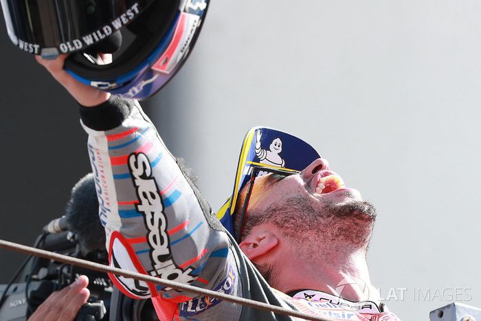Podio: ganador de la carrera Andrea Dovizioso, Ducati Team