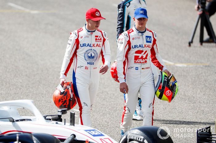 Nikita Mazepin, Haas F1 y Mick Schumacher, Haas F1