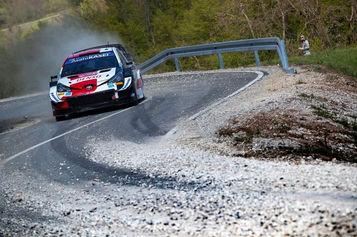 Sébastien Ogier, Julien Ingrassia, Toyota Gazoo Racing WRT Toyota Yaris WRC