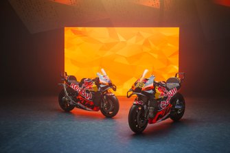 Jack Miller, Brad Binder, sepeda Red Bull KTM Factory Racing