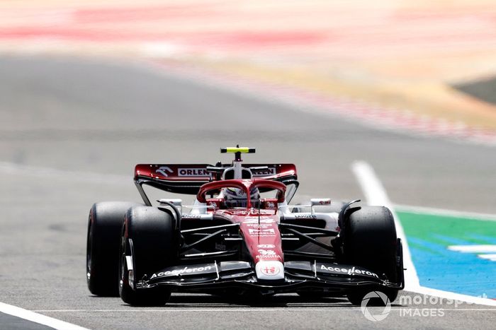 Guanyu Zhou, Alfa Romeo C42