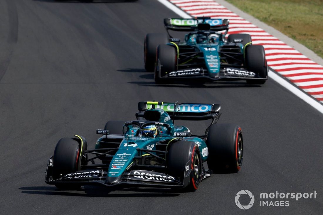 Fernando Alonso, Aston Martin AMR24, Lance Stroll, Aston Martin AMR24