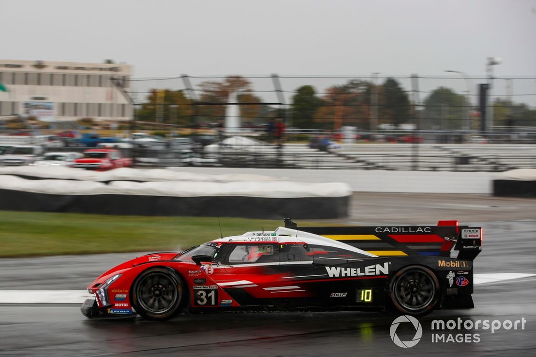 #31 Action Express Racing Cadillac V-Series.R: Pipo Derani, Jack Aitken, Tom Blomqvist