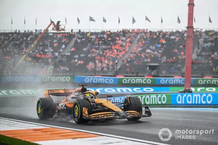 Oscar Piastri, McLaren MCL38