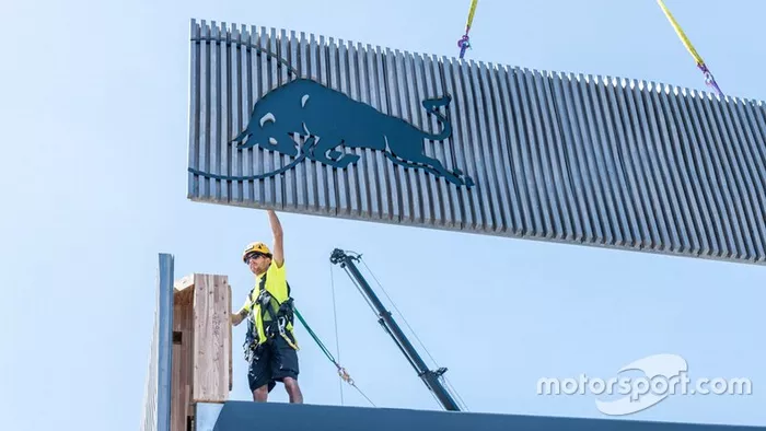 Red Bull Racing - nova sede