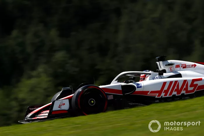 Kevin Magnussen, Haas VF-22