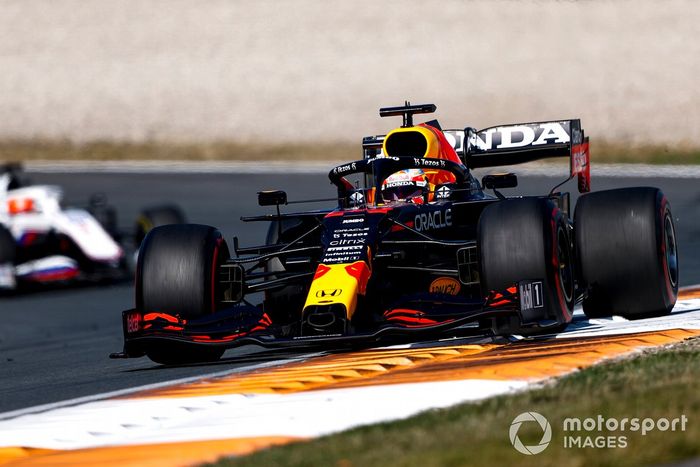 Max Verstappen, Red Bull Racing RB16B