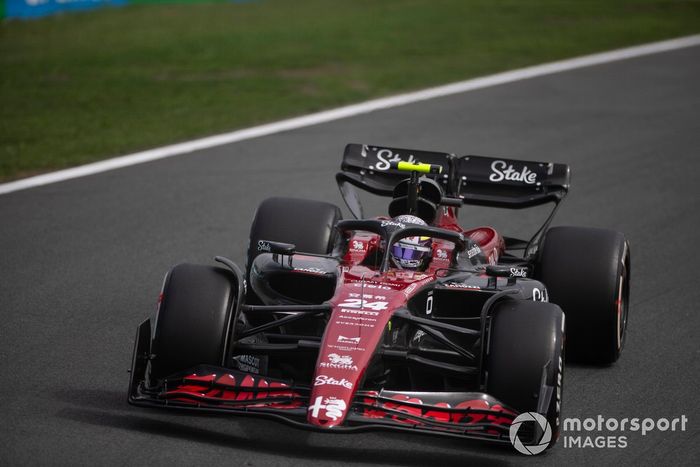 Zhou Guanyu, Alfa Romeo C43