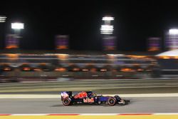 Carlos Sainz Jr., Scuderia Toro Rosso STR11
