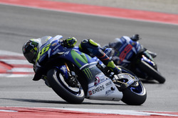 Валентино Россі, Yamaha Factory Racing, Хорхе Лоренсо, Yamaha Factory Racing