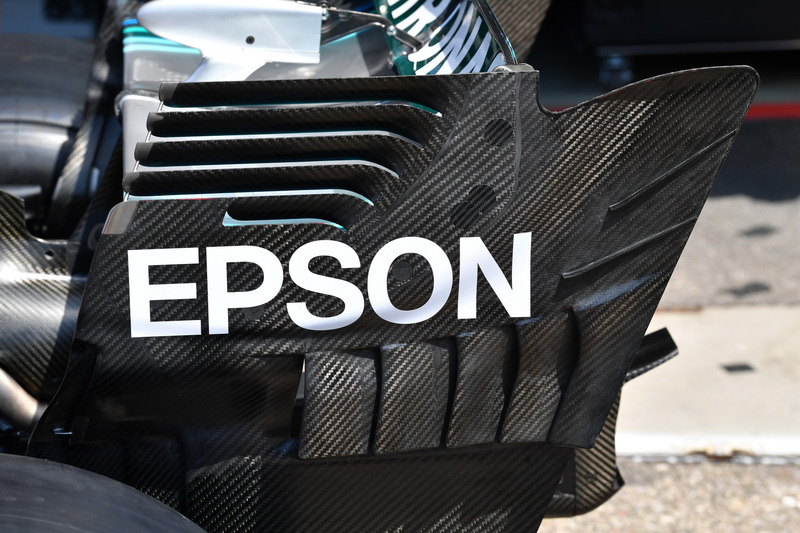 Mercedes-AMG F1 W09 rear wing detail