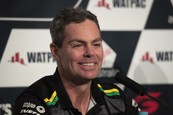 Craig Lowndes, Triple Eight Race Engineering Holden announces retirement