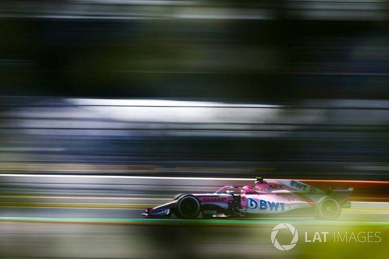 10: Эстебан Окон, Force India VJM11 – 1:28.194