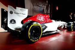 Alfa Romeo Sauber livery unveil