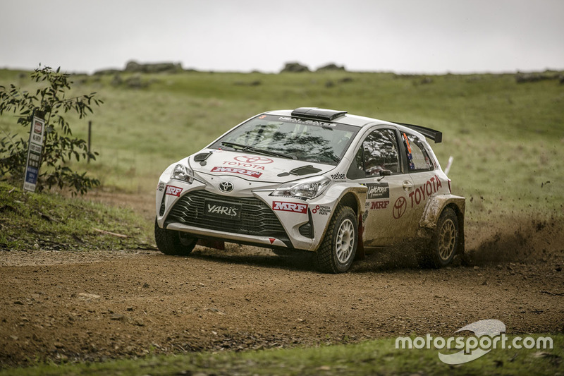 Harry Bates, Toyota Yaris AP4