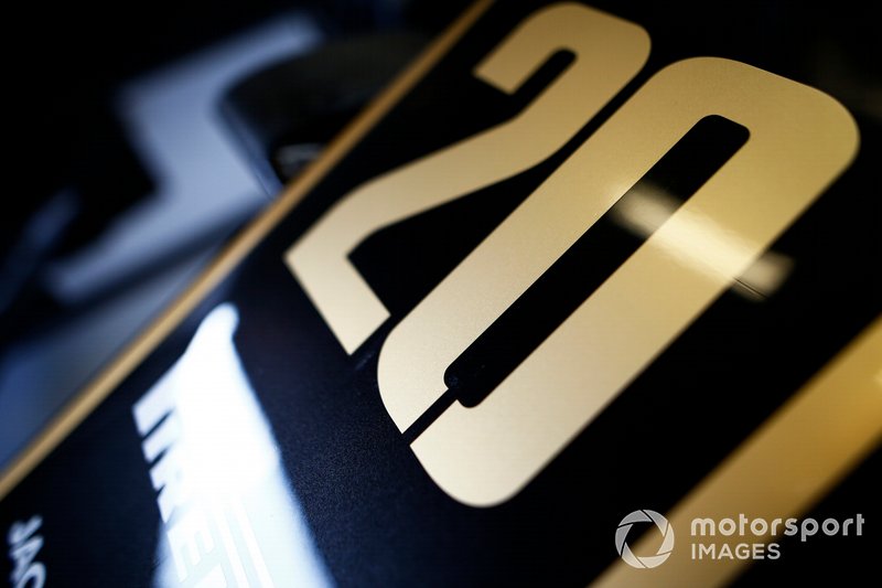 Dettaglio del numero sulla Haas VF-19