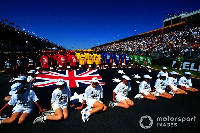 Aspecto de la parrilla previo al inicio