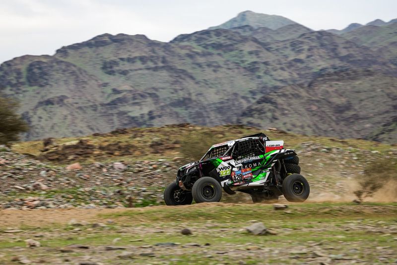 #428 Cobant-Energylandia Rally Team BRP: Eryk Goczal, Oriol Mena