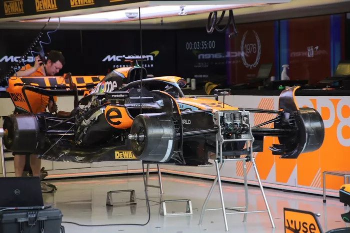 McLaren MCL60 detalles técnicos