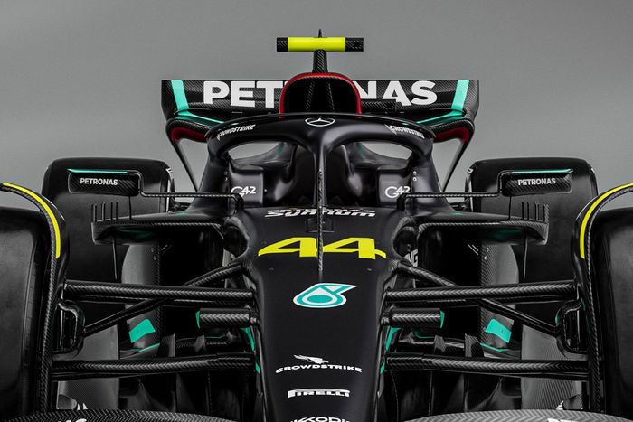 Mercedes W14 detalle